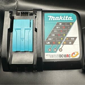 Makita DC18RC Battery Charger